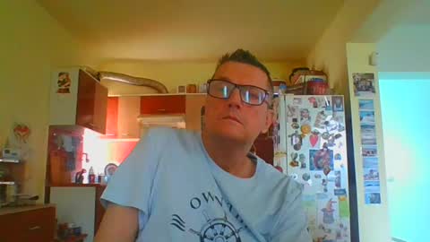ulmeni4 online show from June 23, 2026, 7:39 am