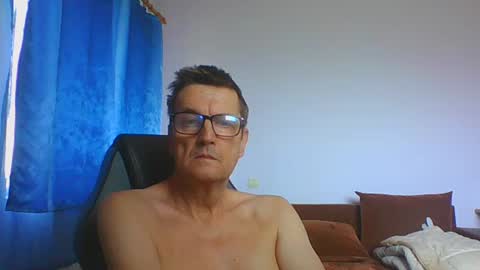 ulmeni4 online show from July 31, 2026, 11:20 am