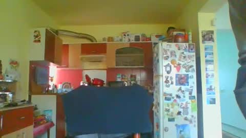 ulmeni7 online show from March 19, 2026, 7:01 am