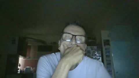 ulmeni7 online show from June 22, 2026, 2:24 am
