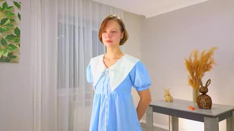 Snapshot of umbravelour chatting on November 27, 2025, 4:53 pm Kira online show from November 27, 2025, 4:53 pm