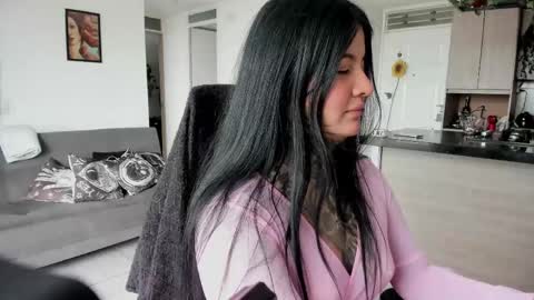 Franchesca  online show from April 13, 2026, 8:36 pm