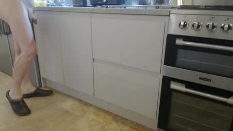 Uncle online show from December 3, 2024, 7:43 am