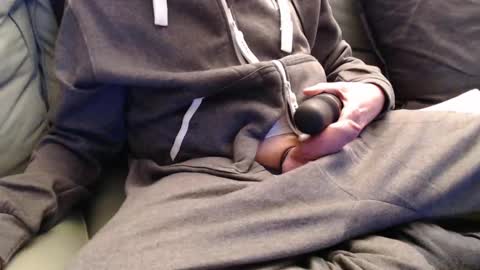 Snapshot of unclephilb chatting on December 11, 2024, 7:03 pm Good Boi online show from December 11, 2024, 7:03 pm