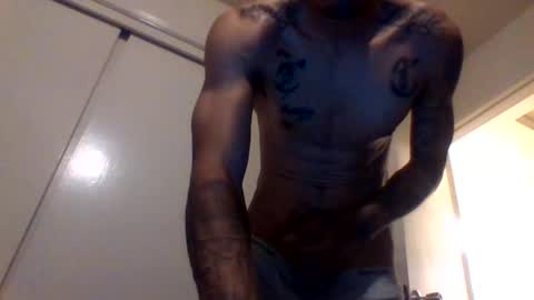 Snapshot of uncut_papi1989 chatting on December 9, 2024, 8:00 am tele kuzhbuzh online show from December 9, 2024, 8:00 am