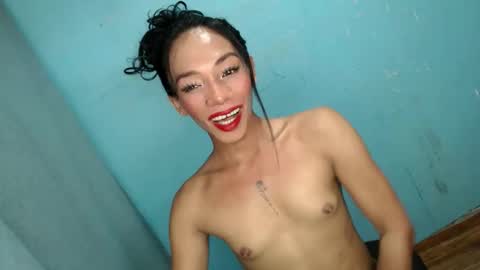 Snapshot of uncut_queen chatting on December 5, 2025, 7:06 am LOVELY JANE online show from December 5, 2025, 7:06 am