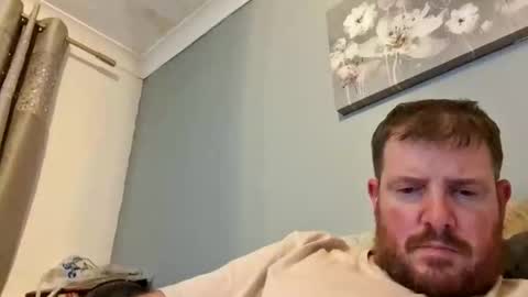 Snapshot of uncut_ukguy69 chatting on November 18, 2025, 7:40 pm uncut_ukguy69 online show from November 18, 2025, 7:40 pm