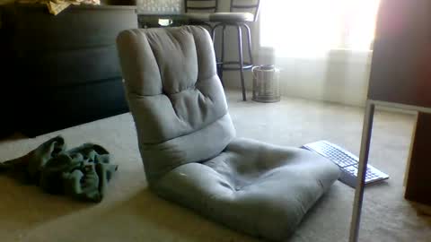 Snapshot of uncutcanadian1 chatting on March 8, 2025, 5:11 pm uncutcanadian1 online show from March 8, 2025, 5:11 pm