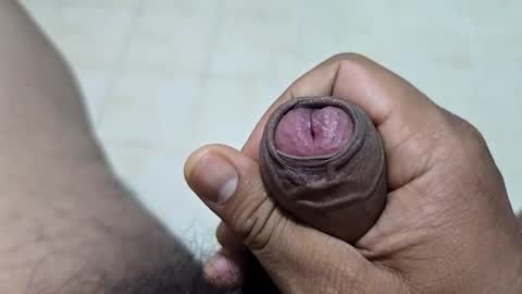 uncuttool3000 online show from November 17, 2025, 9:09 pm