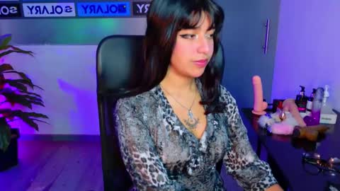 Snapshot of underbaby_ chatting on November 5, 2025, 3:17 am UnderBaby online show from November 5, 2025, 3:17 am