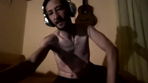 underguy19 online show from October 8, 2025, 9:23 pm