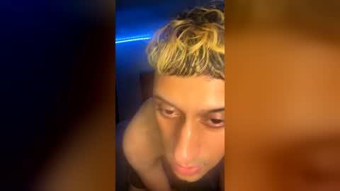 Snapshot of unfiltered_freak chatting on July 16, 2026, 1:22 am unfiltered_freak online show from July 16, 2026, 1:22 am