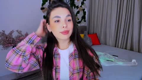 Patricia online show from February 2, 2025, 10:49 pm