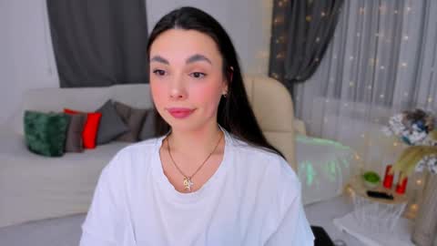 Patricia online show from February 4, 2025, 2:07 am