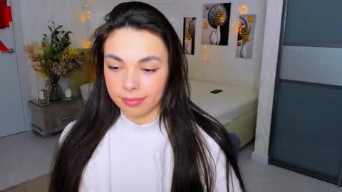 Patricia online show from February 7, 2025, 7:27 pm