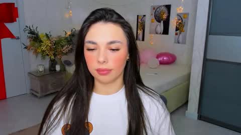 Patricia online show from March 5, 2025, 7:49 pm