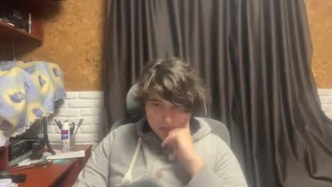 Snapshot of unholy_heat chatting on May 17, 2026, 10:28 pm Anri online show from May 17, 2026, 10:28 pm