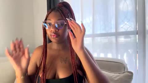 Unholybaddie online show from March 26, 2026, 7:14 am