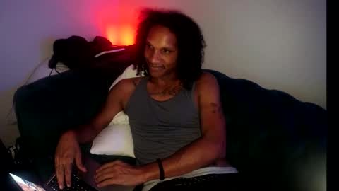 Snapshot of uniballboy chatting on February 27, 2026, 10:32 pm Uni Ball online show from February 27, 2026, 10:32 pm