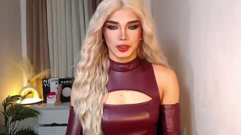 Miss Andrea online show from January 7, 2026, 5:37 pm