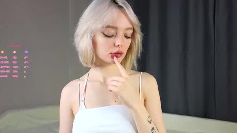 Snapshot of unknownstatus chatting on October 20, 2025, 3:07 am ShizukaShizuSHIZ online show from October 20, 2025, 3:07 am