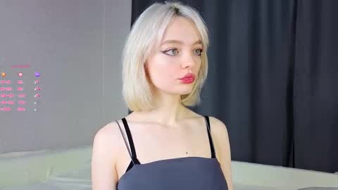 Snapshot of unknownstatus chatting on October 21, 2025, 3:18 am ShizukaShizuSHIZ online show from October 21, 2025, 3:18 am