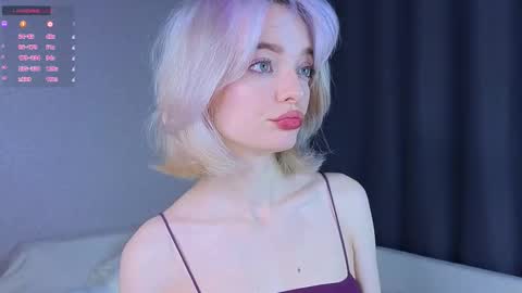 Snapshot of unknownstatus chatting on November 9, 2025, 5:28 am ShizukaShizuSHIZ online show from November 9, 2025, 5:28 am