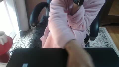 unlimitedloving online show from October 6, 2025, 12:19 am