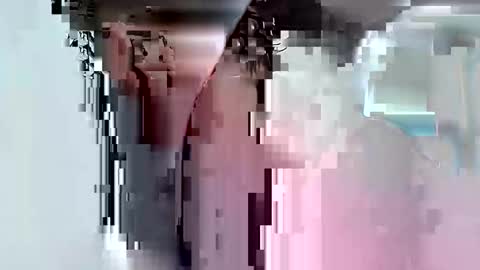 unmeasuredcave25 online show from May 18, 2026, 4:46 pm