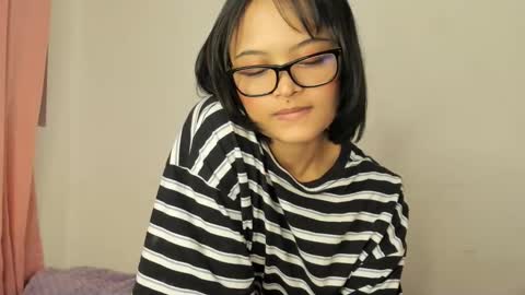 Snapshot of unu_nai chatting on March 9, 2025, 1:25 am new INSTA online show from March 9, 2025, 1:25 am