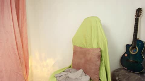 Snapshot of unu_nai chatting on February 12, 2026, 1:11 am new INSTA online show from February 12, 2026, 1:11 am