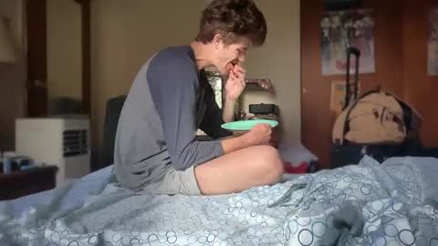 Stepbro online show from June 4, 2026, 4:02 pm