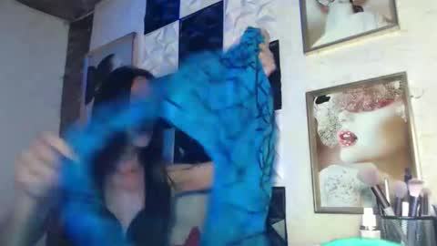 Snapshot of ur_chrizzy_fav chatting on October 18, 2025, 9:32 am chrizzy online show from October 18, 2025, 9:32 am