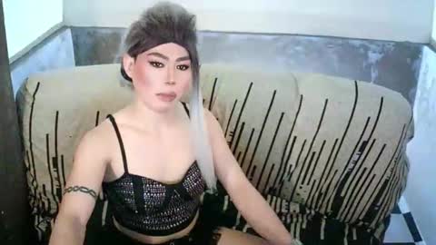 MISS ANNA online show from April 5, 2026, 1:41 pm