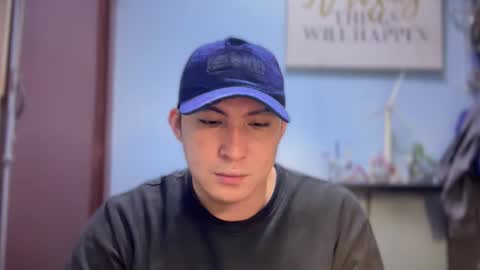 Ur jayqutee online show from November 29, 2025, 8:12 pm