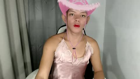 Snapshot of ur_lexie_fab chatting on June 24, 2026, 3:38 am ur_lexie_fab online show from June 24, 2026, 3:38 am