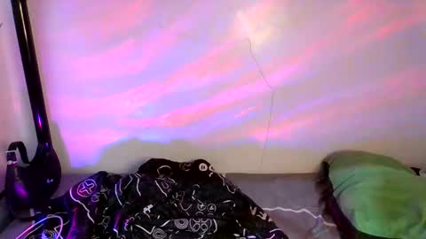 ur_pinay_slut69 online show from April 7, 2026, 1:39 am