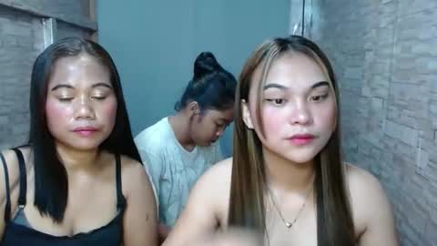 Snapshot of ur_prettymitch chatting on October 12, 2025, 4:28 pm ur_prettymitch online show from October 12, 2025, 4:28 pm