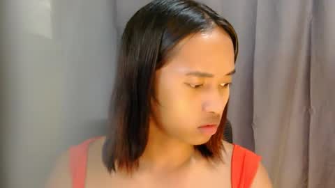 Ellie online show from April 25, 2026, 3:20 pm