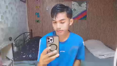 ur_shan21 online show from September 22, 2025, 10:39 am