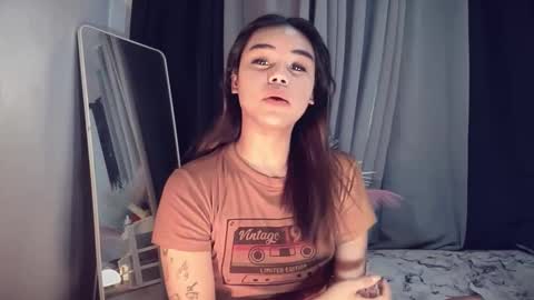 Snapshot of urasian_france69 chatting on November 30, 2025, 3:32 am FRANCINE cum with me in pvt or pwrd online show from November 30, 2025, 3:32 am