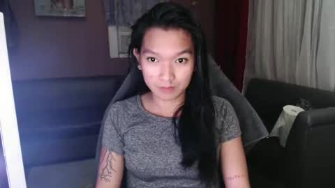 Snapshot of urasian_newra chatting on October 23, 2025, 7:29 am NEWRA ALLISON online show from October 23, 2025, 7:29 am