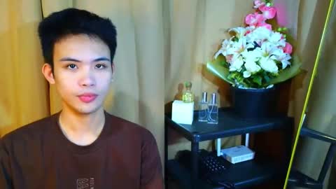 Snapshot of urasiancumboix2 chatting on October 20, 2025, 11:16 pm urasiancumboix2 online show from October 20, 2025, 11:16 pm