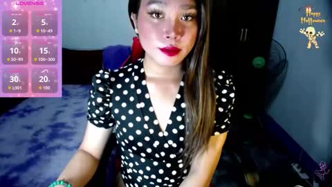 KENDRA online show from November 1, 2025, 1:51 am