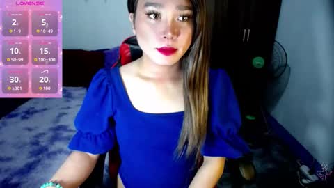 KENDRA online show from November 18, 2025, 1:11 am