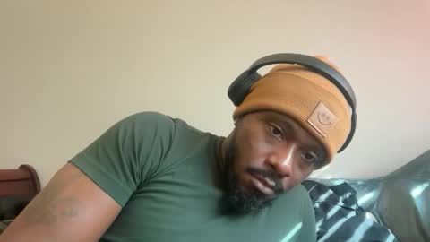 Snapshot of urbandick5 chatting on February 2, 2026, 9:35 pm urbandick5 online show from February 2, 2026, 9:35 pm