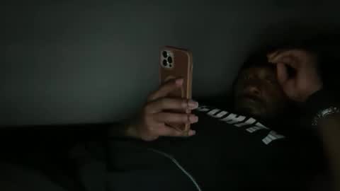 Snapshot of urbandick5 chatting on February 5, 2026, 7:02 am urbandick5 online show from February 5, 2026, 7:02 am