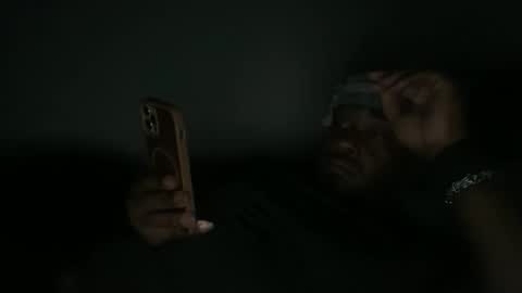 Snapshot of urbandick5 chatting on February 15, 2026, 12:47 pm urbandick5 online show from February 15, 2026, 12:47 pm