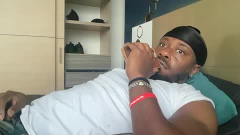 Snapshot of urbandick5 chatting on February 23, 2026, 11:51 am urbandick5 online show from February 23, 2026, 11:51 am