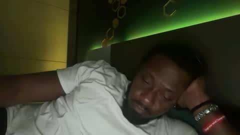 Snapshot of urbandick5 chatting on February 24, 2026, 1:25 am urbandick5 online show from February 24, 2026, 1:25 am